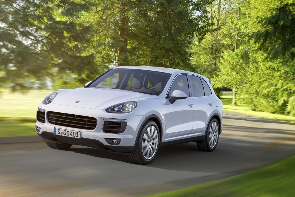 The new Porsche Cayenne. The new Porsche Cayenne.